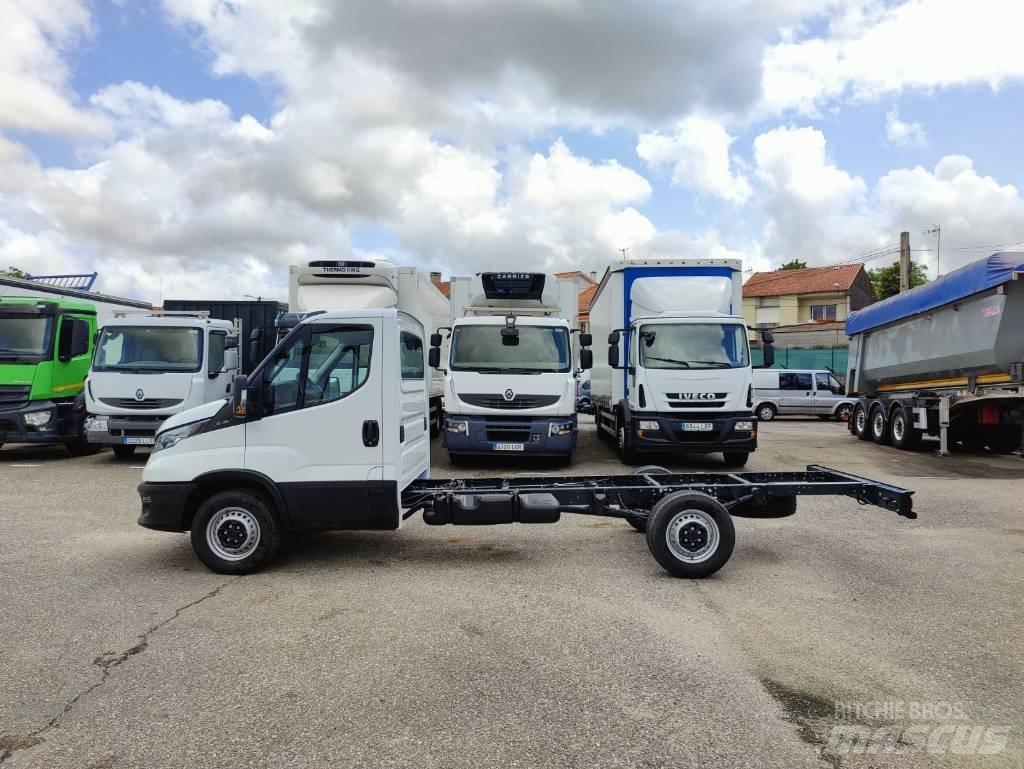 Iveco DAILY 35S16 Chassis