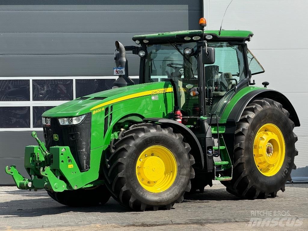John Deere 8400 R Traktorer
