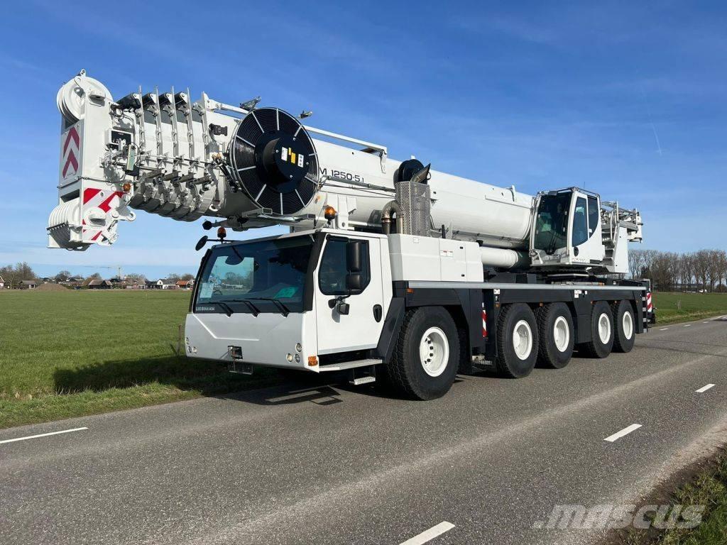 Liebherr LTM1250-5.1 Allterreng kraner
