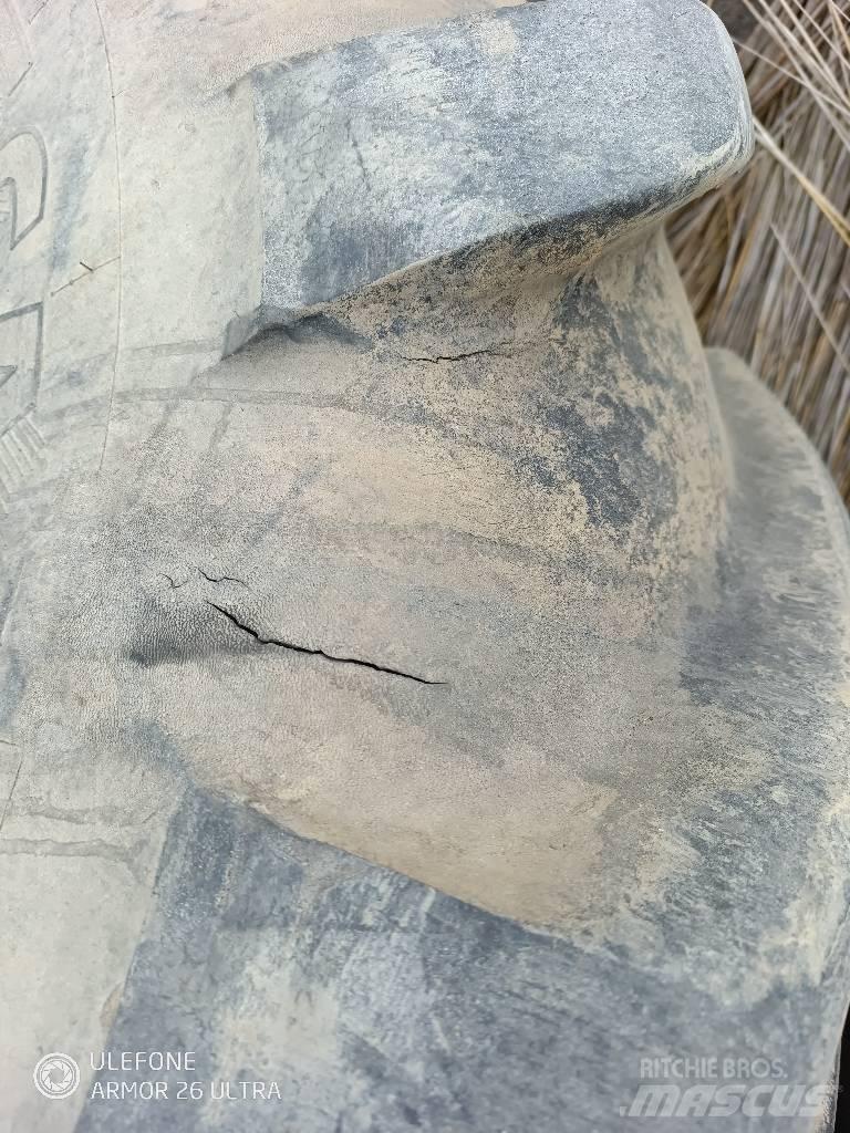 Michelin mega x bib Dekk, hjul og felger