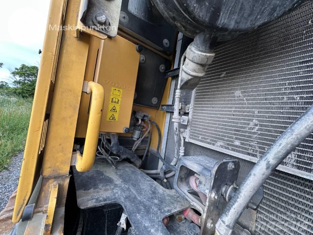 Volvo ECR 305 C L Beltegraver