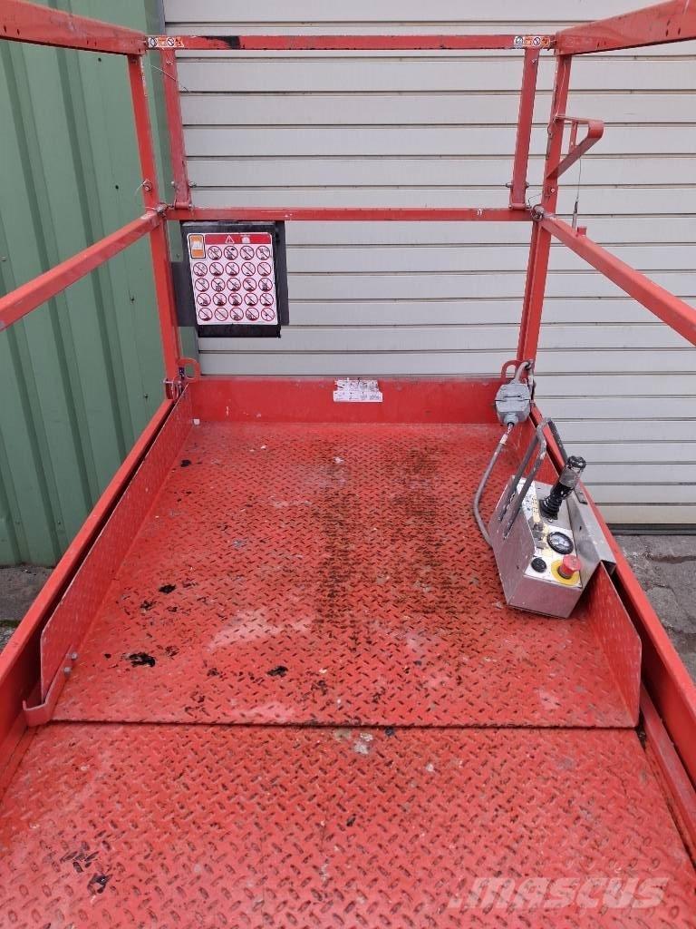 SkyJack SJ III 4632 Sakselifter