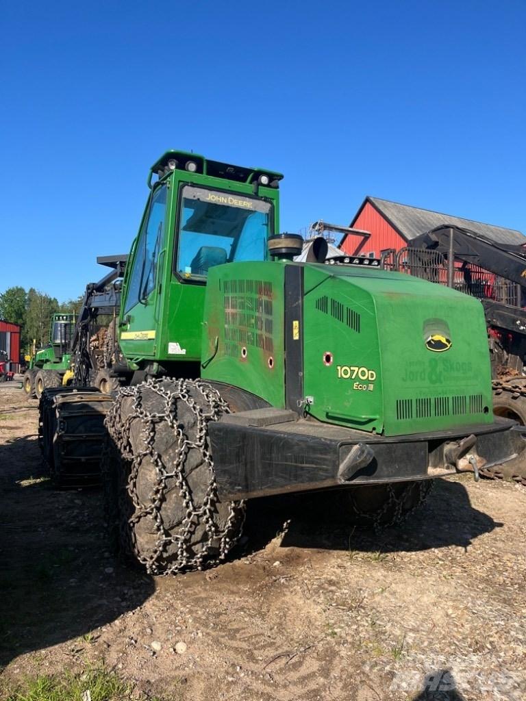 John Deere 1070 D Hogstmaskiner