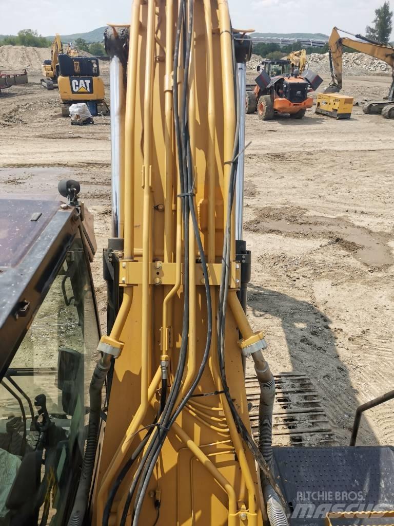CAT 320 E Beltegraver