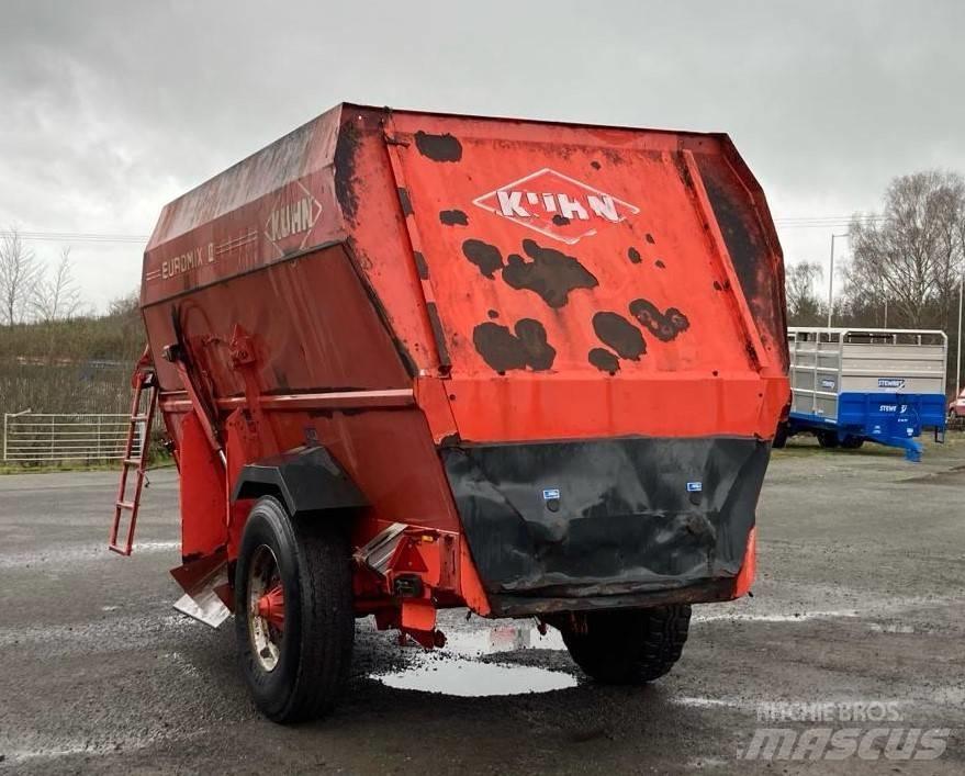 Kuhn EuroMix II 1460 Blande- og fôringsmaskiner