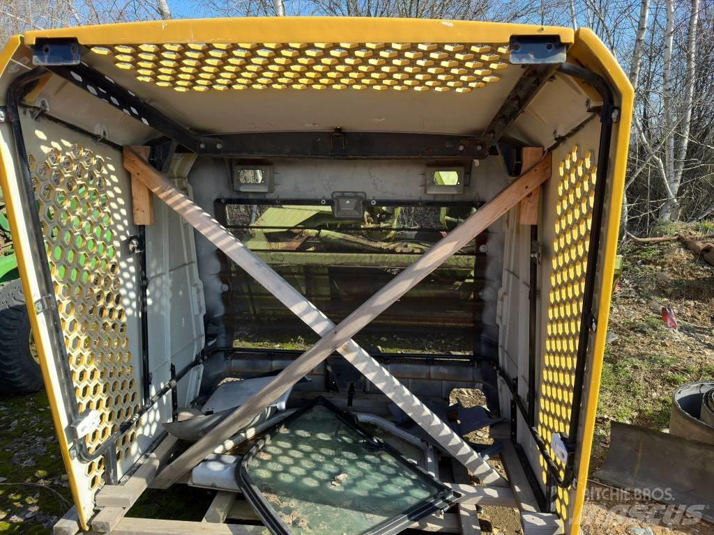 CAT 966 BONNET Chassis og understell