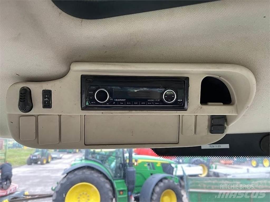 John Deere 6155R Traktorer