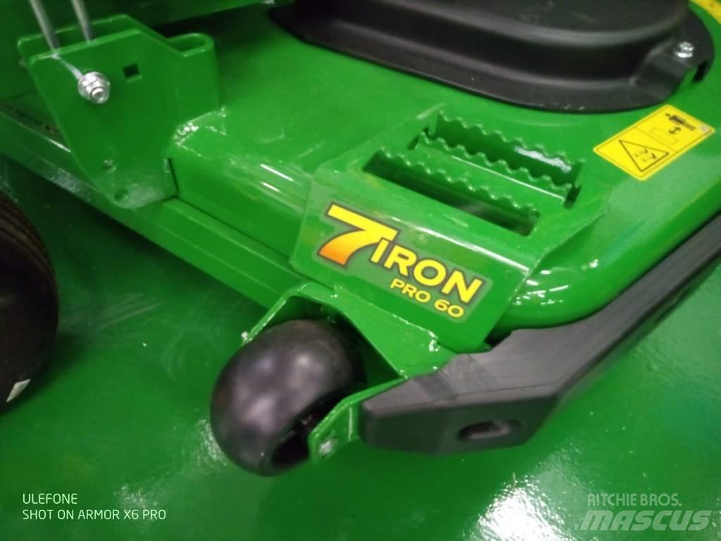 John Deere Z 950 R Spakstyrte gressklippere
