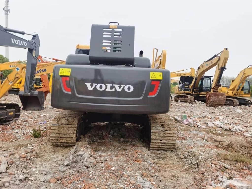 Volvo EC210D Beltegraver