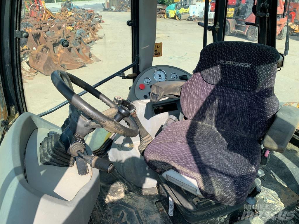 Hidromek HMK 102 Traktorgravere