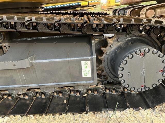 Komatsu PC 210-8 Beltegraver
