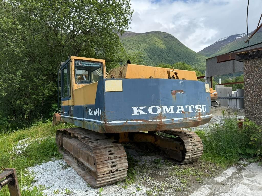 Komatsu PC 200-3 Beltegraver