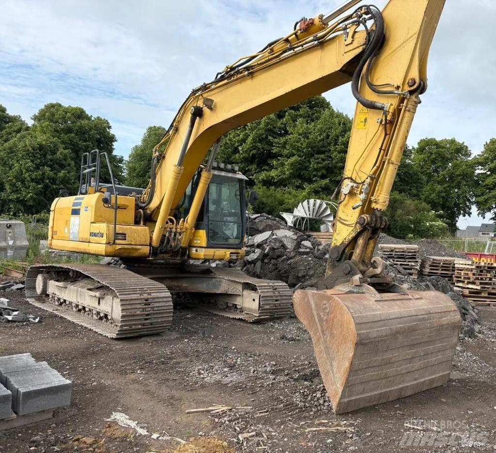 Komatsu PC240LC-10 Beltegraver