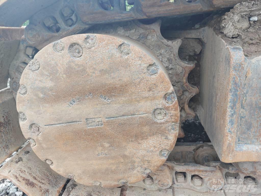 Komatsu PC490LC-11 Beltegraver