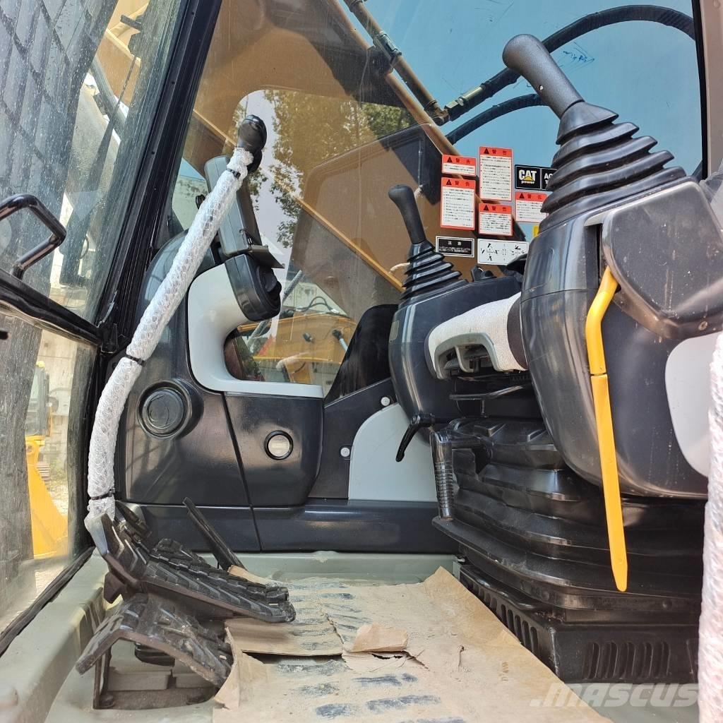 CAT 324 D Beltegraver