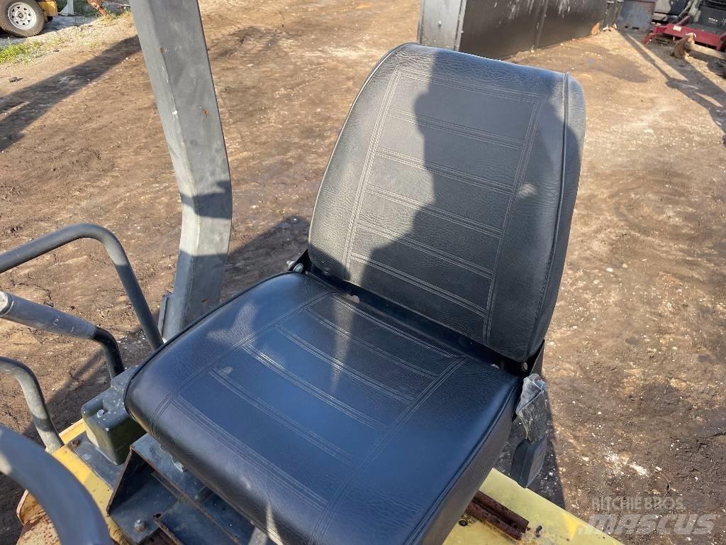 Dynapac CC 122 Tandem Valser