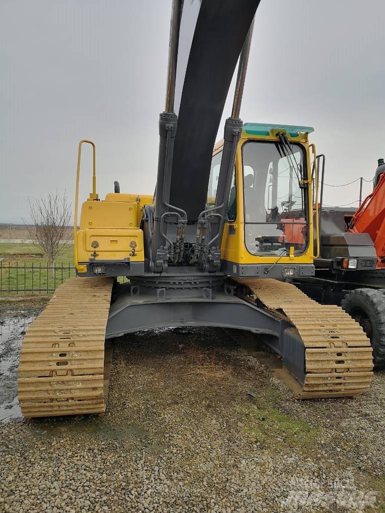Volvo EC 290 B LC Beltegraver