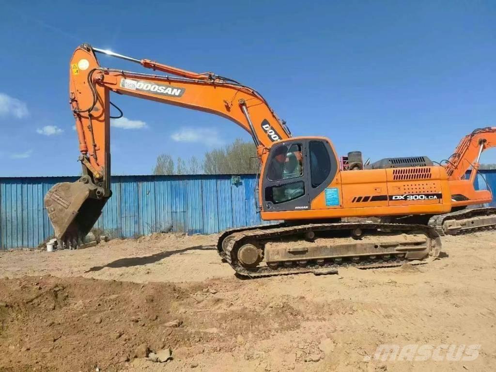 Doosan DX300LC-9 Beltegraver