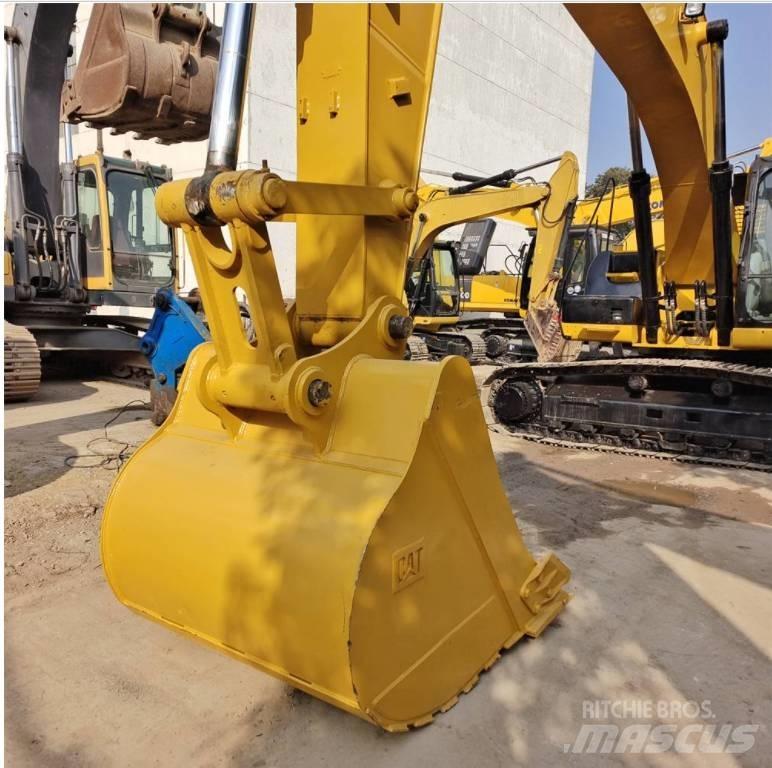 CAT 329 D Beltegraver