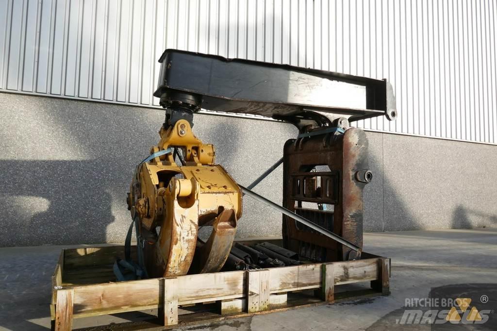 CAT 525D Grapple Transport - Annet