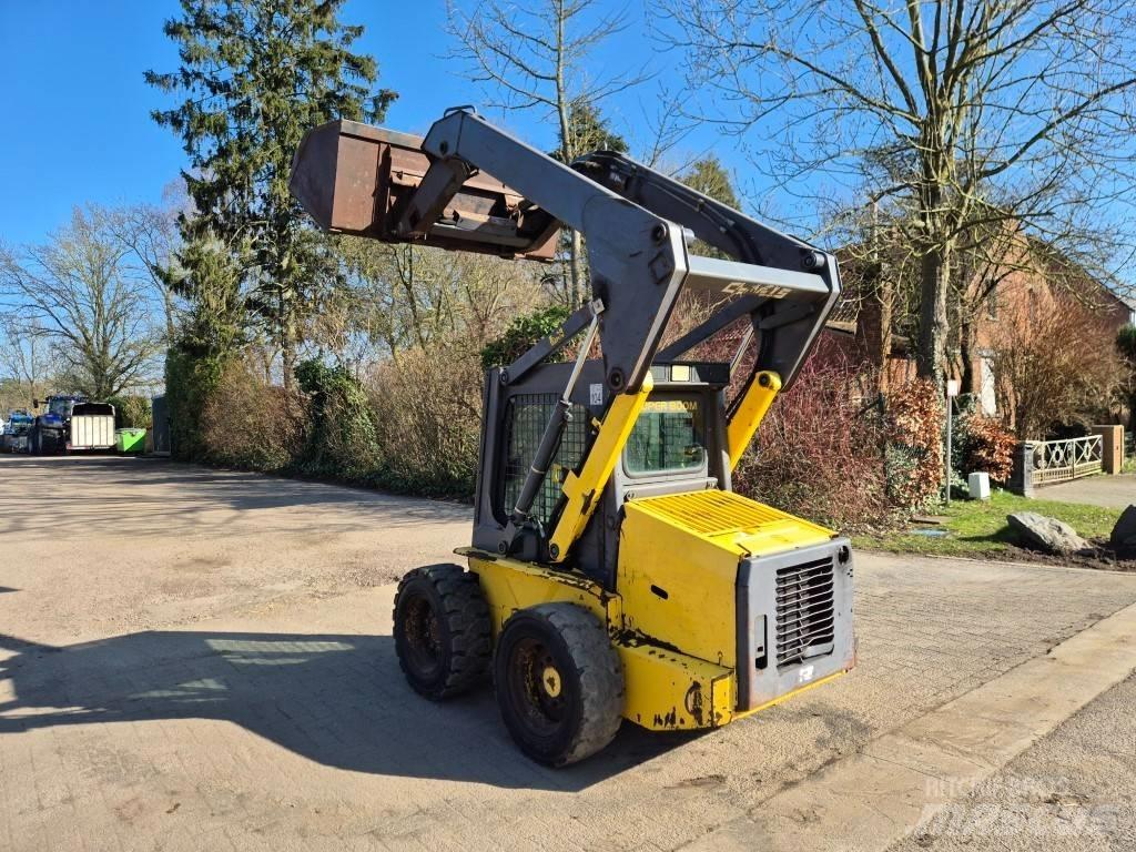 New Holland LS 160 Kompaktlastere
