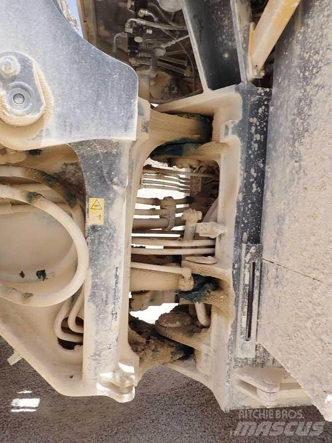 Komatsu WA600-8EO Hjullastere