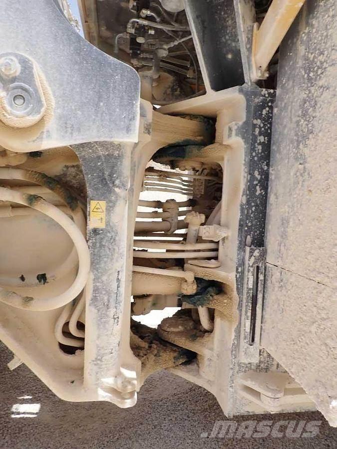 Komatsu WA600-8EO Hjullastere