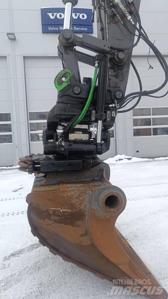 Volvo EC 300 EL Beltegraver