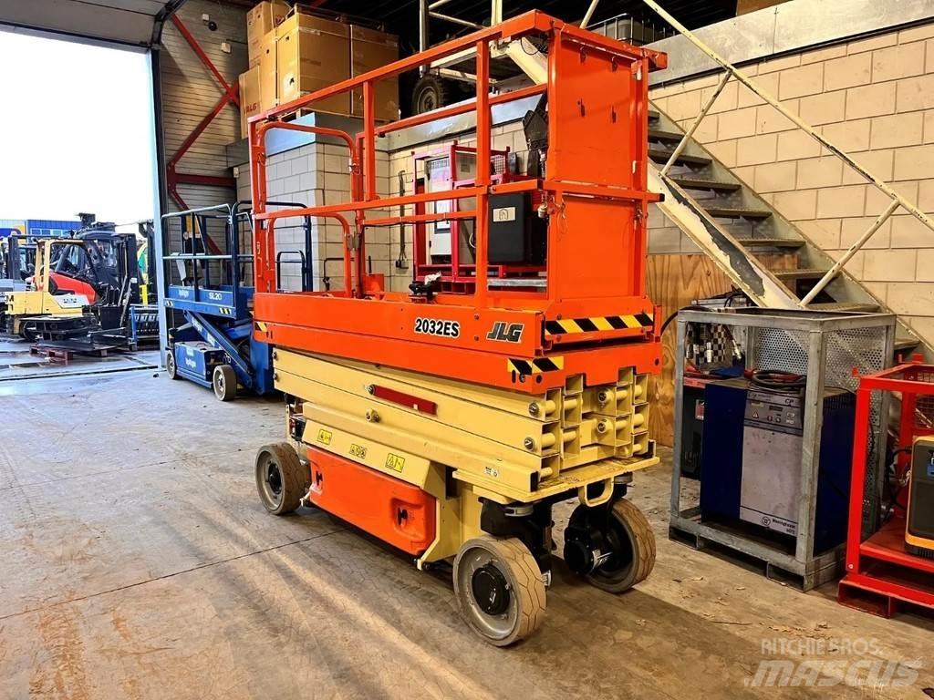 JLG 2032ES Sakselifter