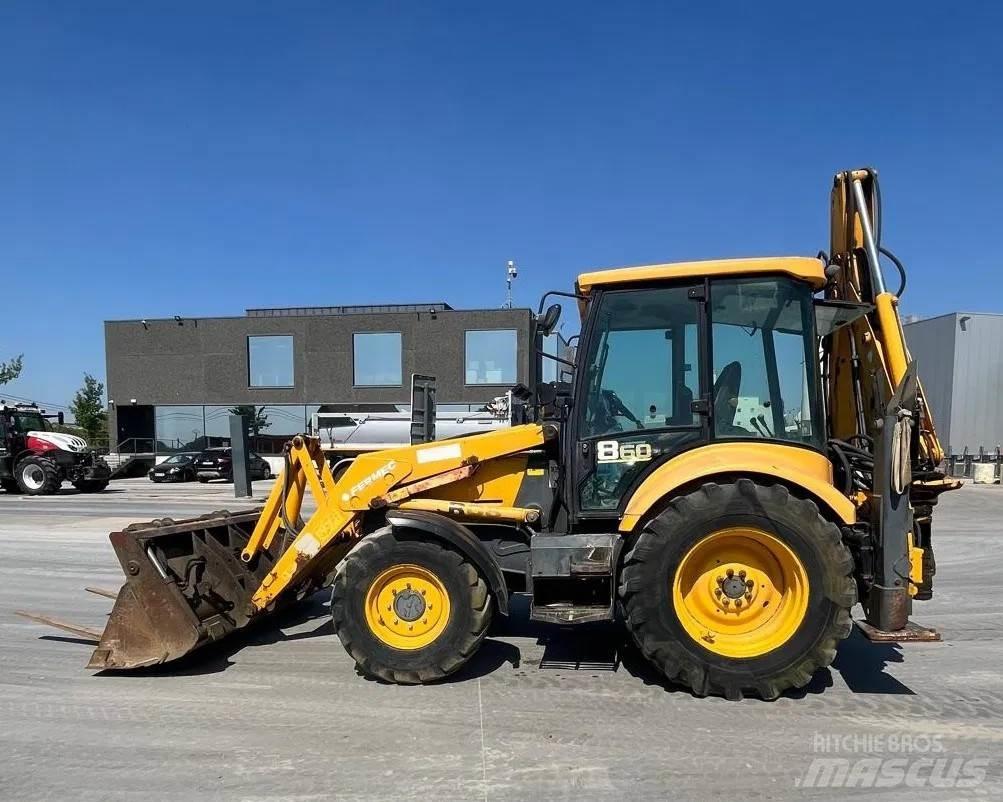 Fermec 860 Traktorgravere