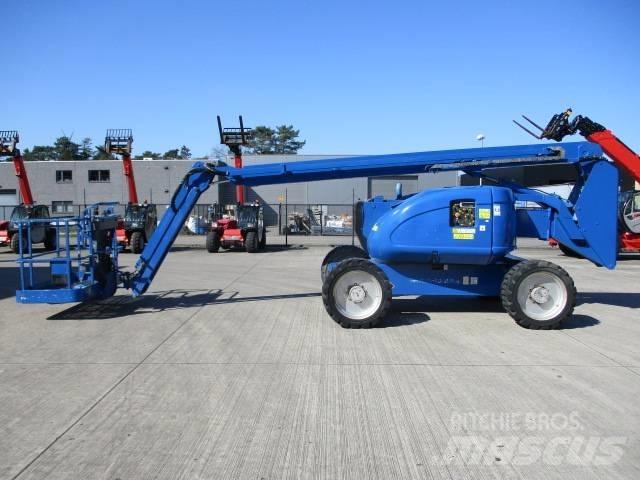 JLG 600 AJ (253) Selvgående bomlifter