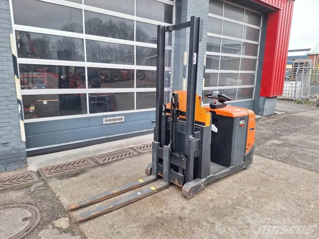 BT OSE120CB Middelsløftende plukketruck