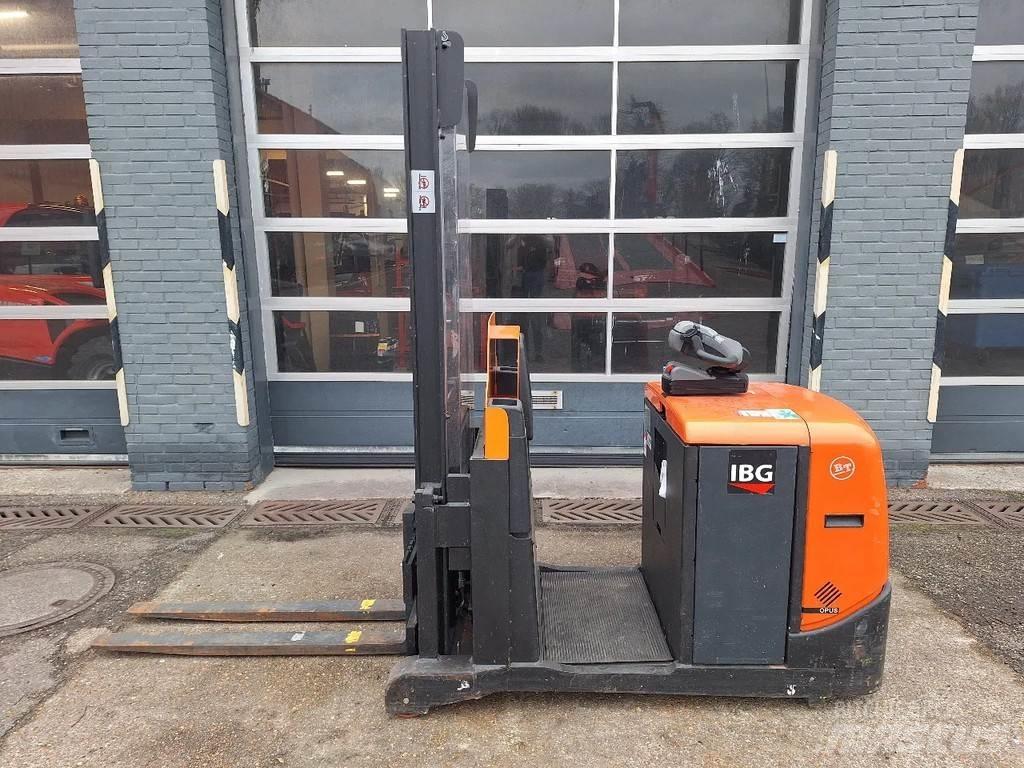 BT OSE120CB Middelsløftende plukketruck