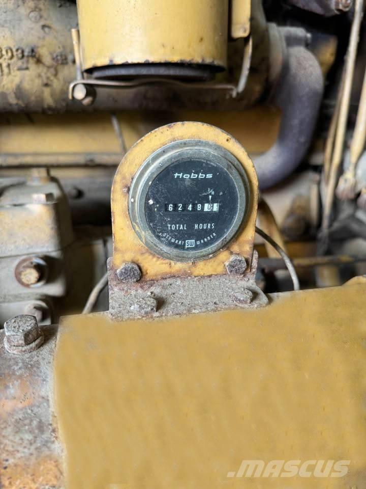 CAT D 8 H Dozere Beltegående