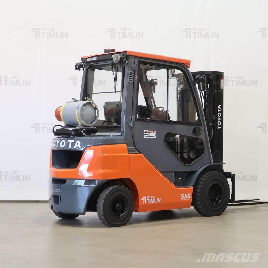 Toyota 02-8FGF25 Propan trucker