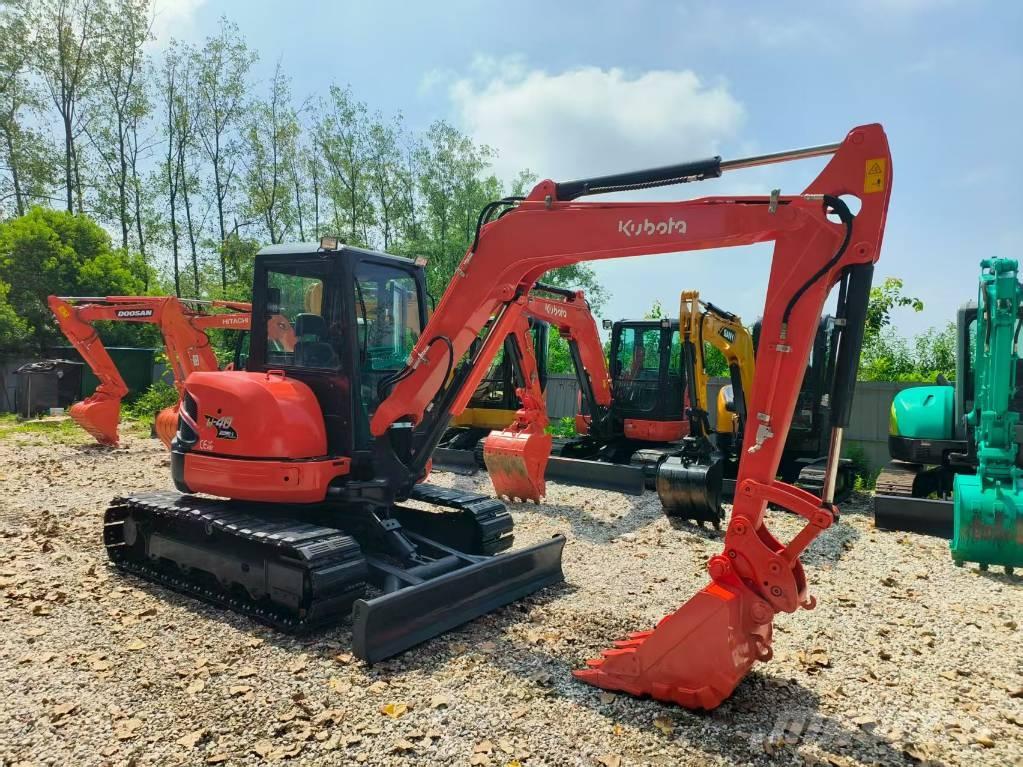 Kubota U 40 Minigravere <7t