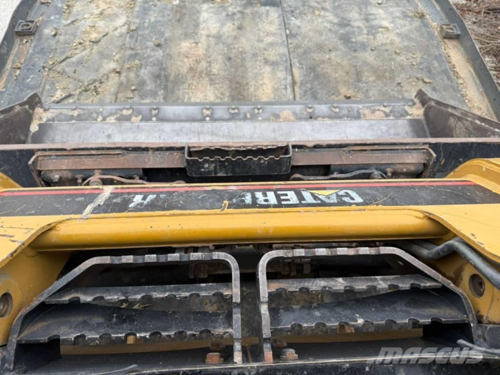 CAT 216 Kompaktlastere