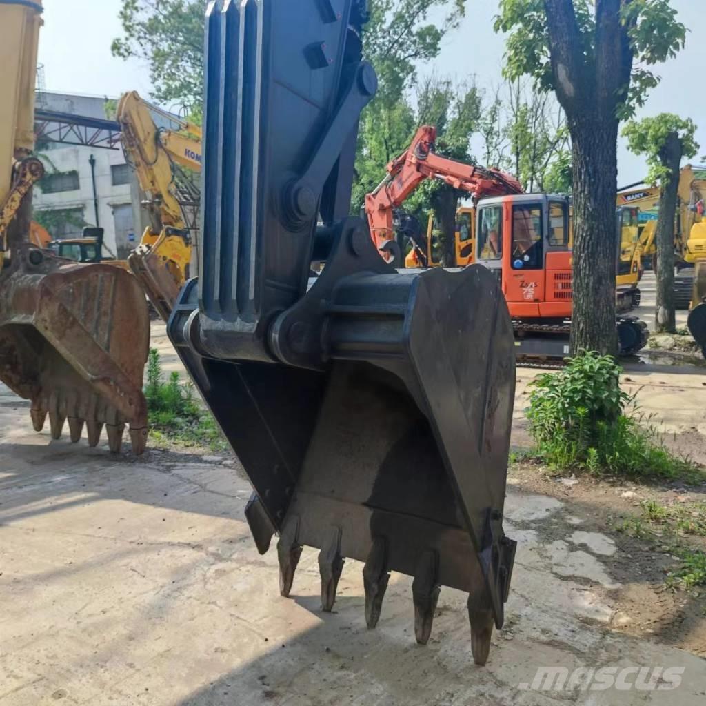 Volvo EC 210 D Beltegraver