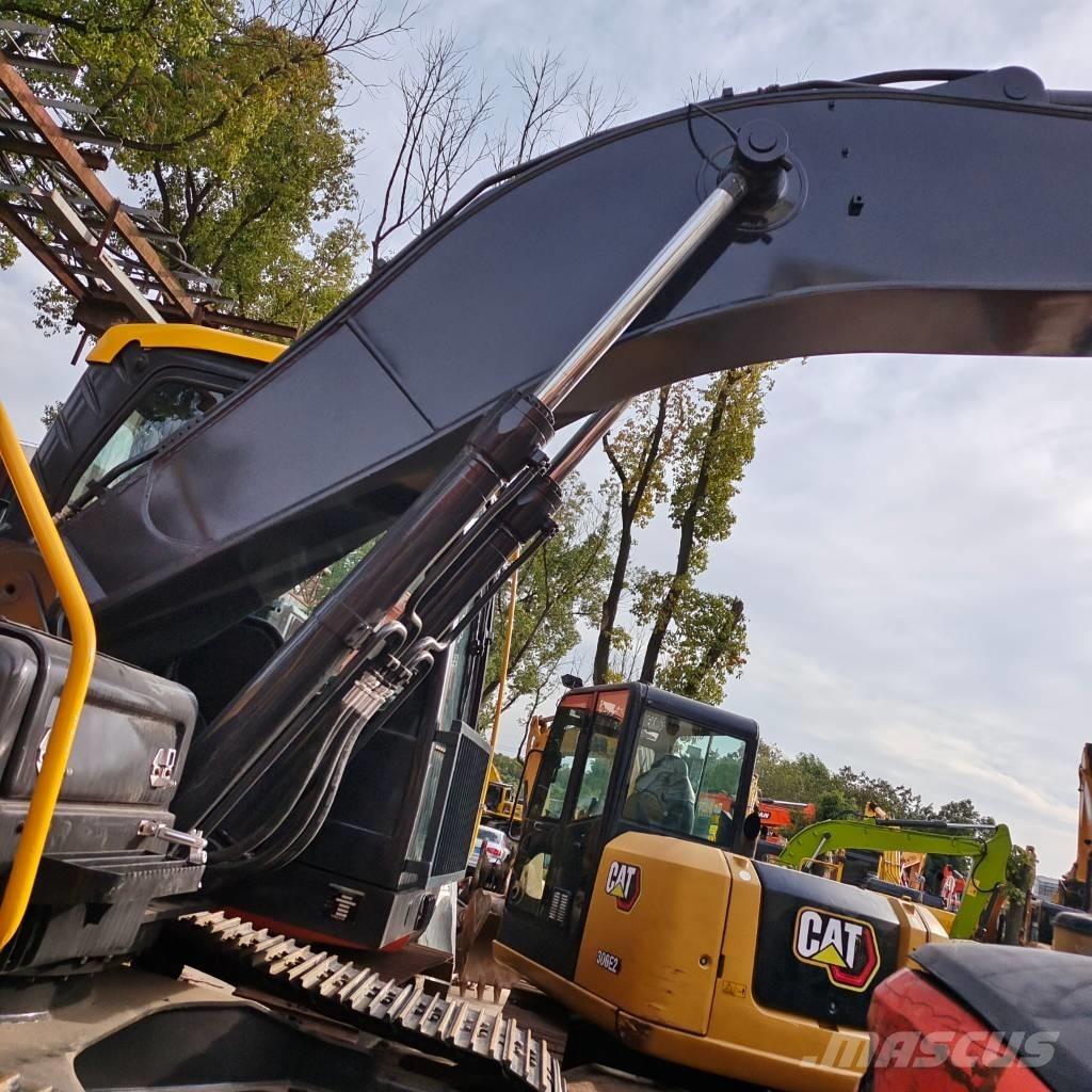 Volvo EC 210 D Beltegraver