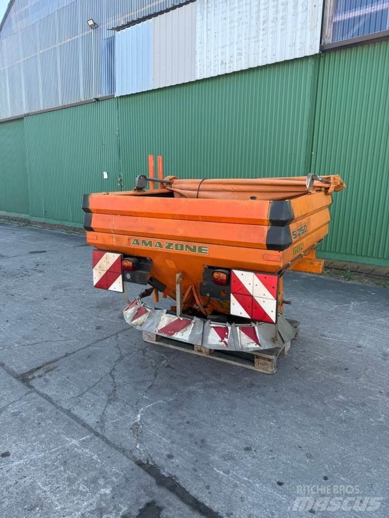 Amazone ZA XS Sand- og saltspredere