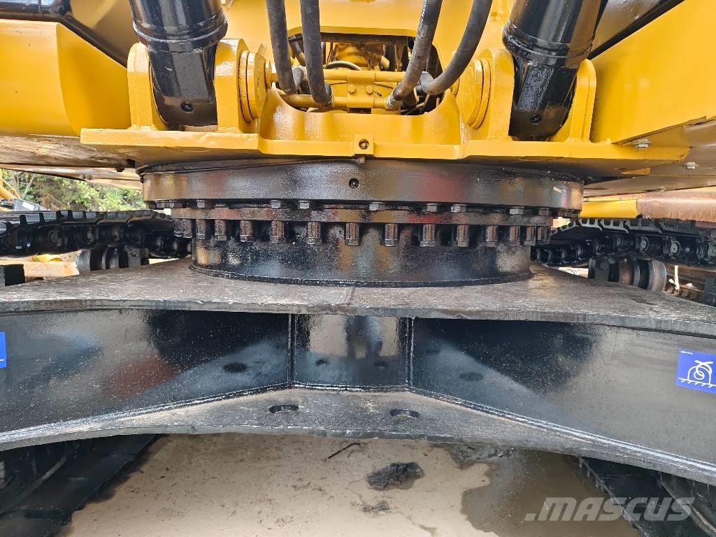 CAT 330D2L Beltegraver