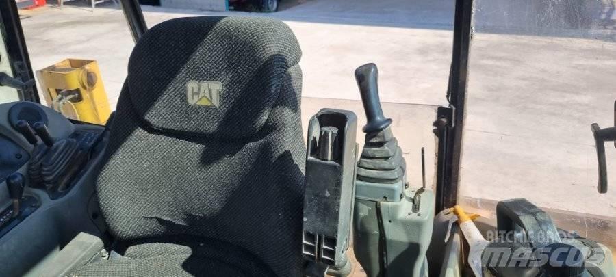 CAT 432D Traktorgravere