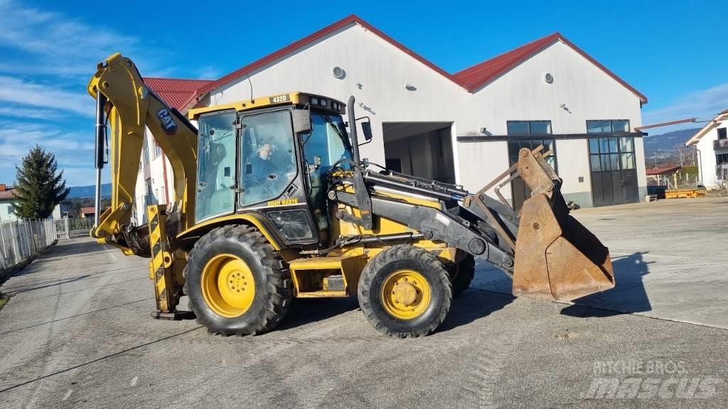 CAT 432D Traktorgravere