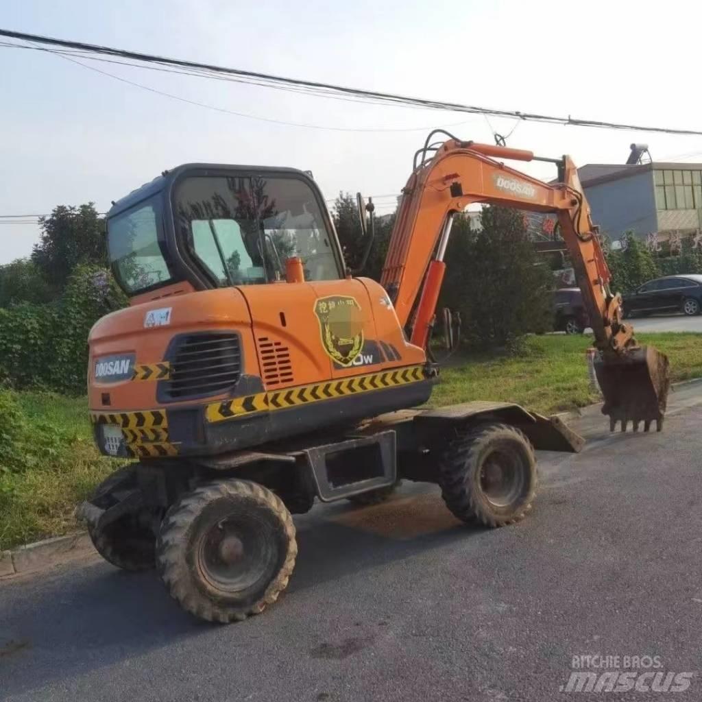Doosan DX60W Hjulgravere