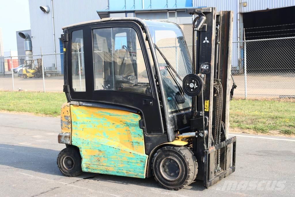 Mitsubishi FB35N Elektriske trucker