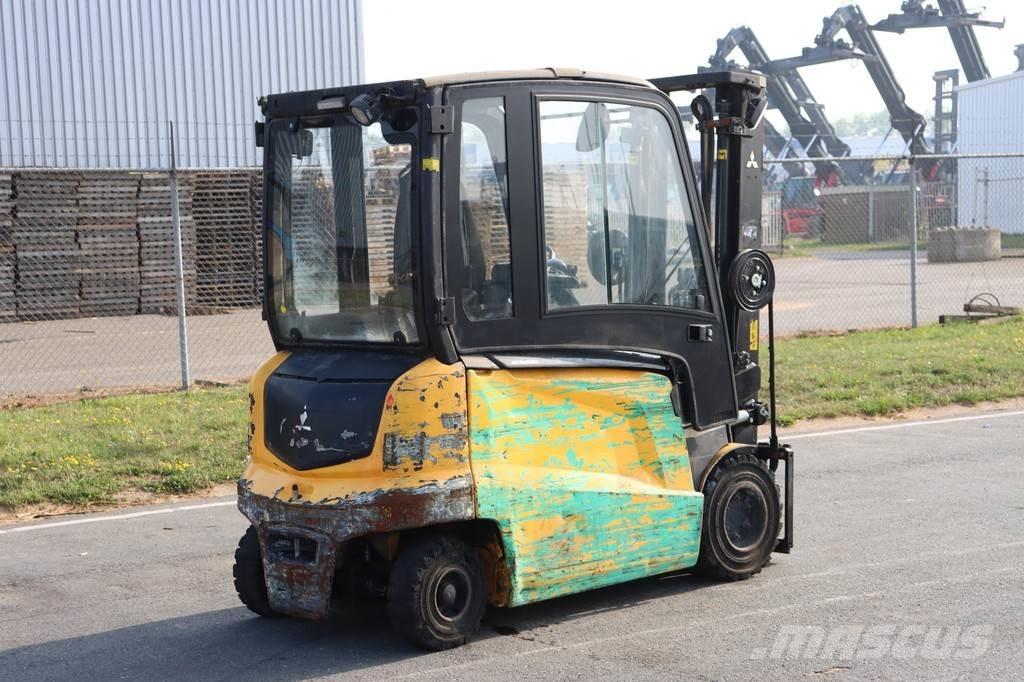 Mitsubishi FB35N Elektriske trucker