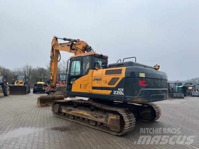 Hyundai HX 220 L Beltegraver