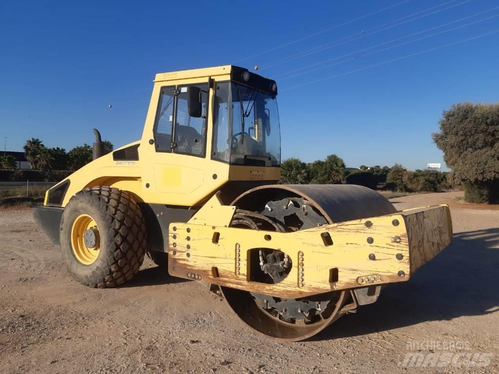 Bomag BW 216 D-4 Hjullaster til komprimering