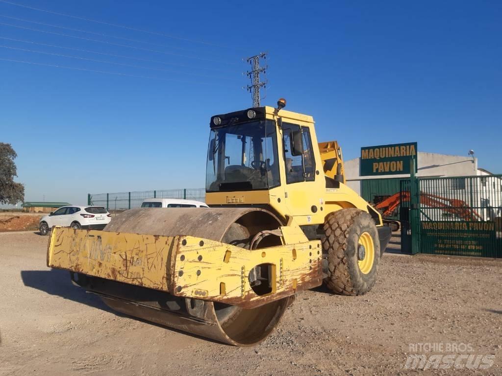 Bomag BW 216 D-4 Hjullaster til komprimering