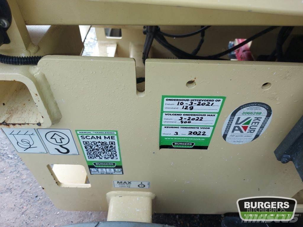 JLG 3246ES Sakselifter